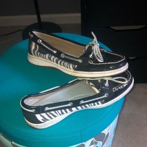 Sorry Topsider Angle Toe Shoes